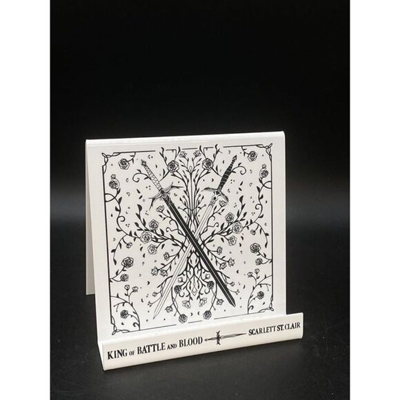 King of Battle And Blood E-Reader Book Stand Bookish Display White Plastic - Picture 6 of 8